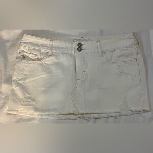 Abercrombie & Fitch White Denim Skirt, Size 4